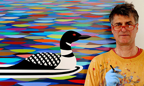 Kurt Swinghammer with his art