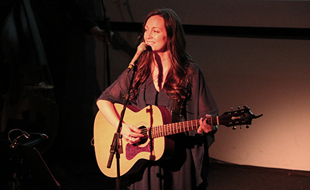 Tara MacLean