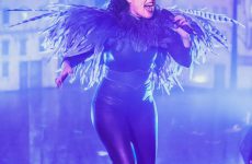 In Concert Photo Gallery: iskwē