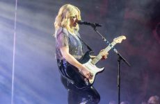In Concert Photo Gallery: Lindsay Ell