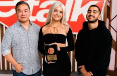 SOCAN presents No. 1 Song Award to NIIVA